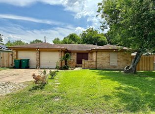 1809 Ryan St, La Marque, TX 77568