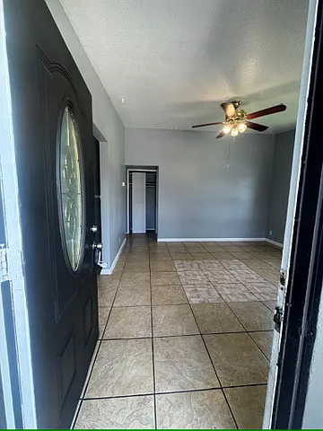 5143 Village Way — Photo 7
