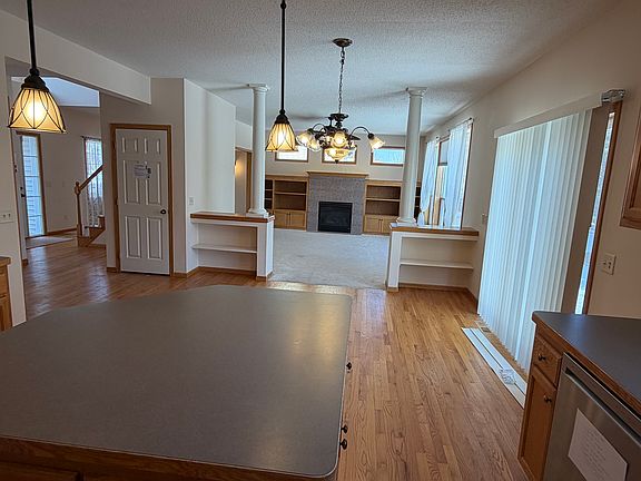 3rd image of 1845 Wyndam Dr