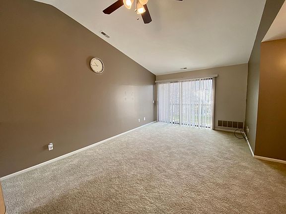 5th image of 42715 Lilley Pointe Dr