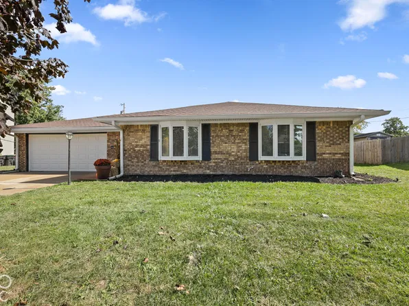 209 Pinedale Dr, Whiteland, IN 46184