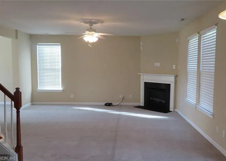 2207 Tuliptree Cir — Photo 8