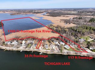 7110 N Tichigan Rd, Waterford, WI 53185