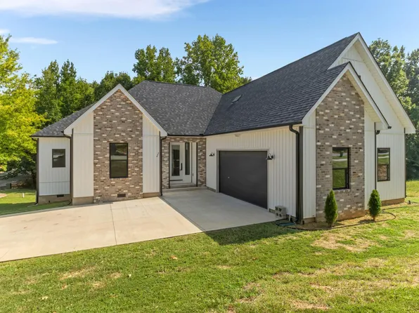 452 Congaree Rd, Roebuck, SC 29376