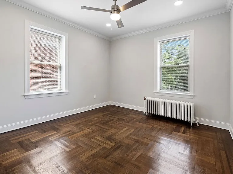 28 Gates Apartments — Photo 11