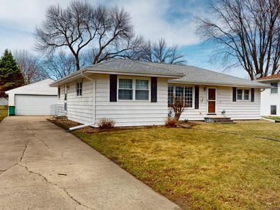 2141 Harmony Ave, Albert Lea, MN, 56007
