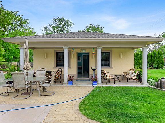 Cabana with kitchen, laundry, dressing room