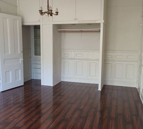 4th image of 815 De La Vina St Ste A1