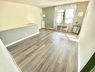 Sold by Winzone Realty Inc