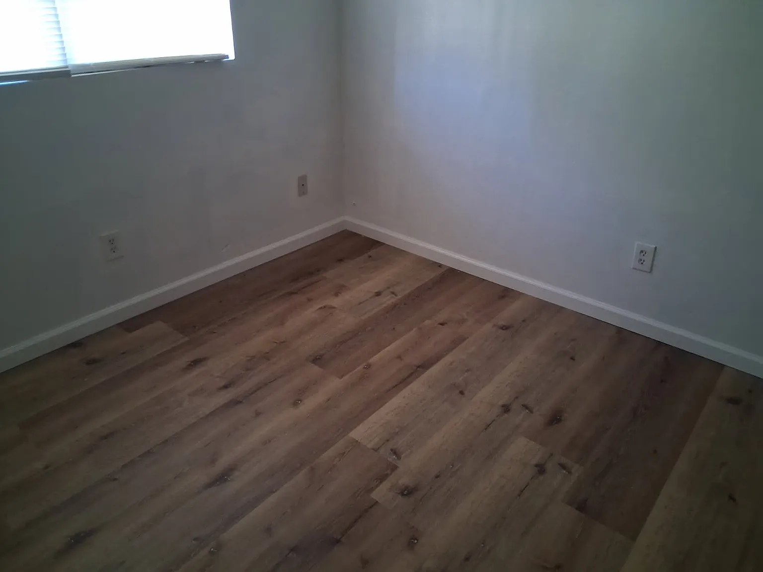 3 bed, $1,175 — Photo 4