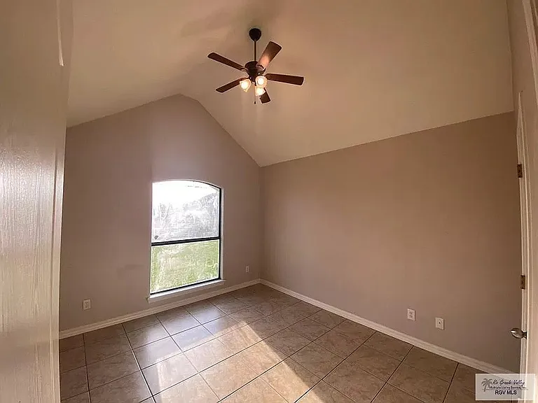 6676 Georgia Pne — Photo 10