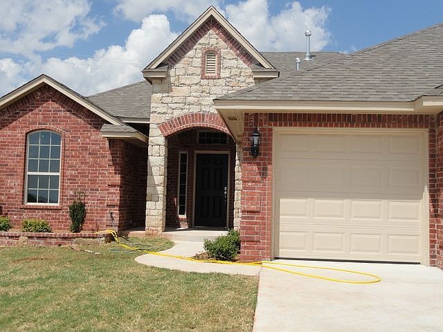 2nd image of 1705 NE 34th St