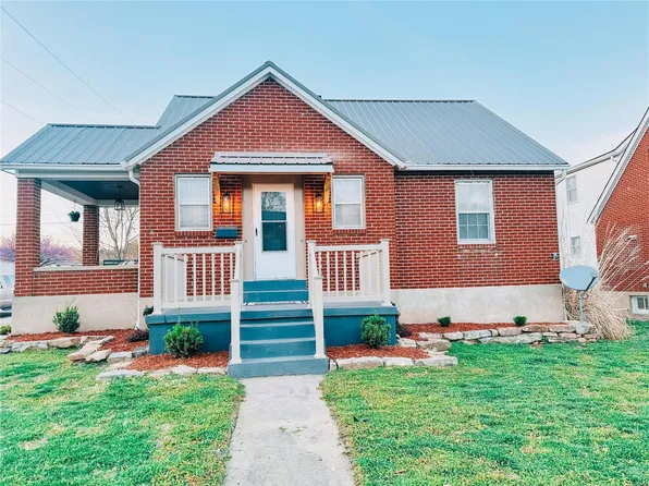 337 W 10th St, Hermann, MO 65041