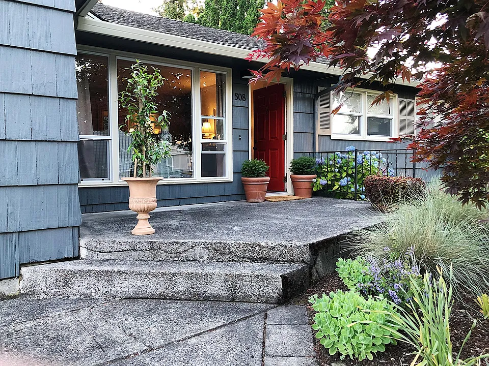 508 SE 103rd Ave