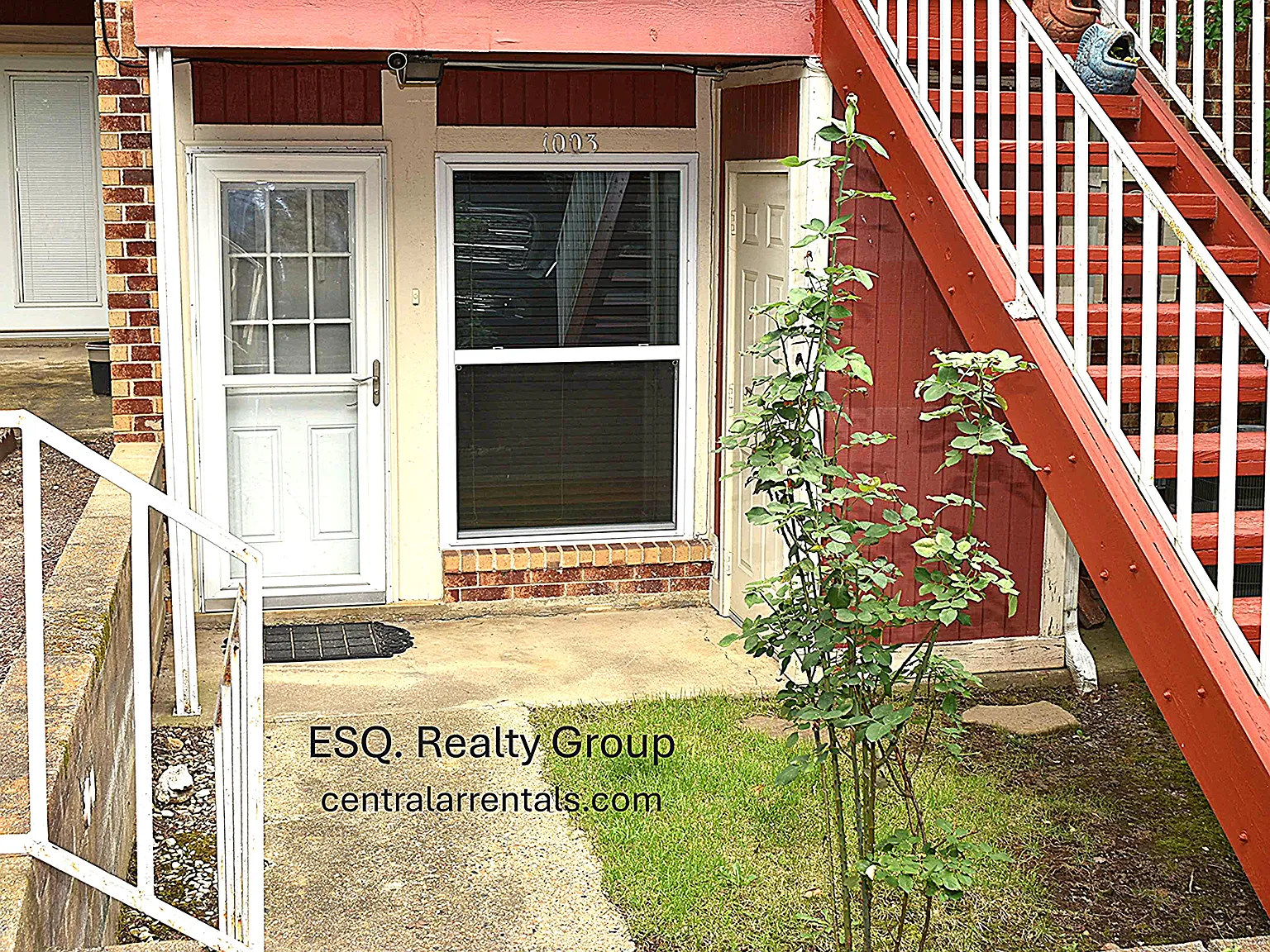 2 bed, 1240 sqft, $1,100 — Photo 1