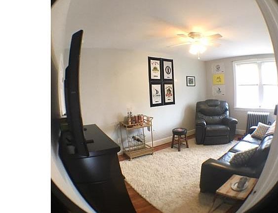 5th image of 108 W 6th Ave