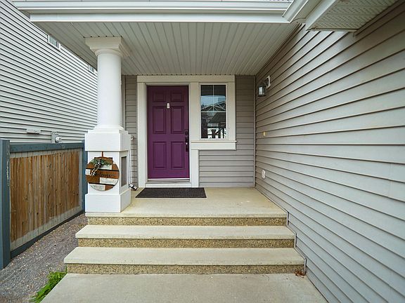 5th image of 8432 18th Ave SW