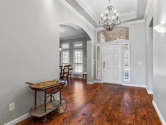 3rd image of 6024 Prestwick Dr