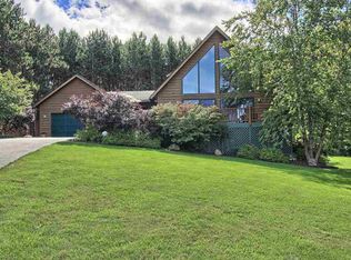 9506 Deal Rd, Williamsburg, MI 49690