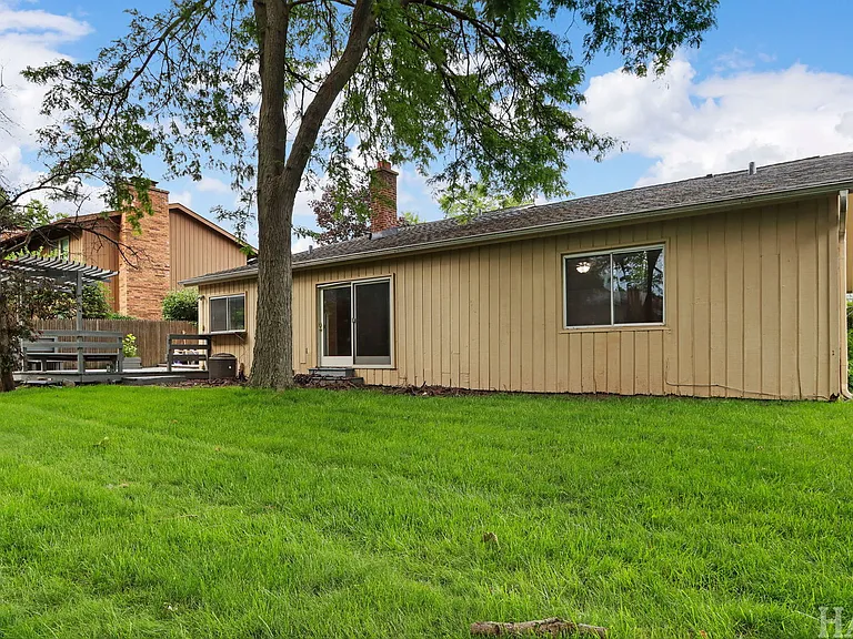 1540 N Pepper Tree Dr — Photo 35