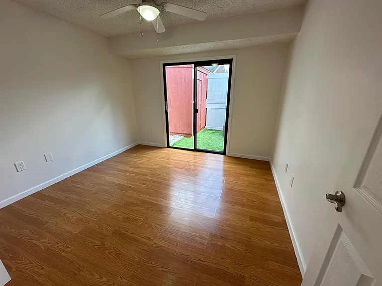 MASTER BEDROOM VIEW FROM ENTRANCE.