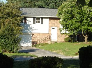 1429 Stony Battery Rd, Lancaster, PA 17601