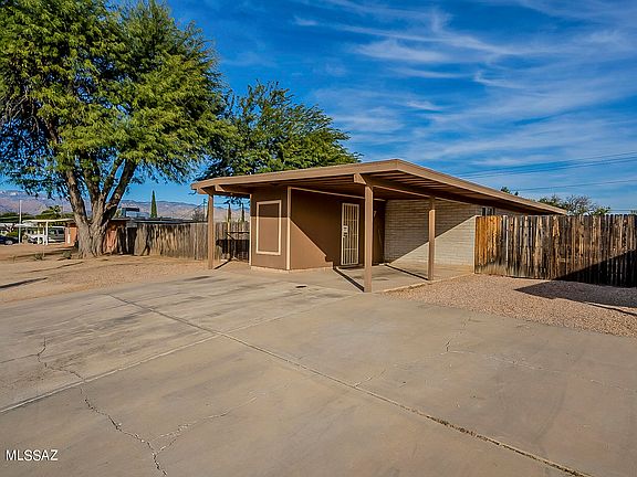 3rd image of 8104 E Baker Dr