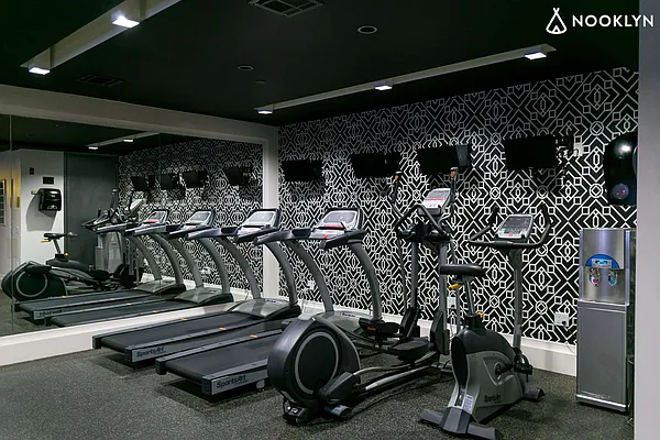 Rented by Nooklyn NYC LLC | media 25