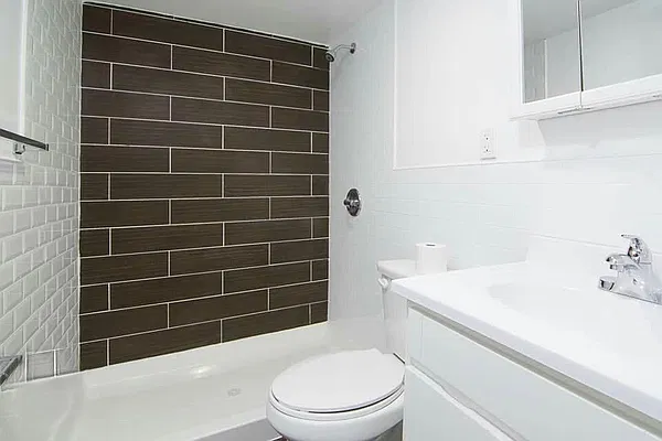 Rented by Keystone Realty USA Corp | media 4