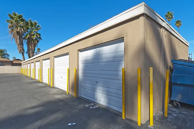 Briarwood Apartments - Riverside, CA — Photo 87