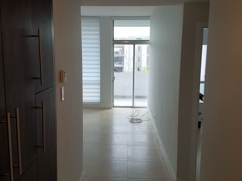 1st image of 700 Biltmore Way APT 507