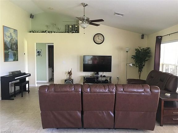 3rd image of 3601 17th St W