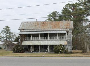 107 E Main St, Powellsville, NC 27967