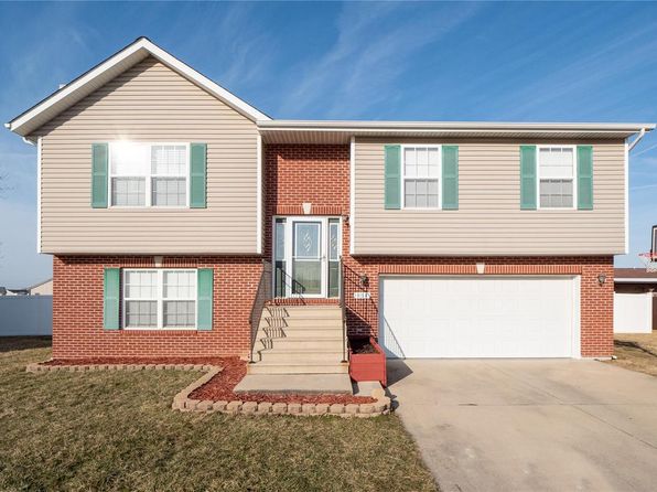 414 Windshire Ct, Mascoutah, IL 62258