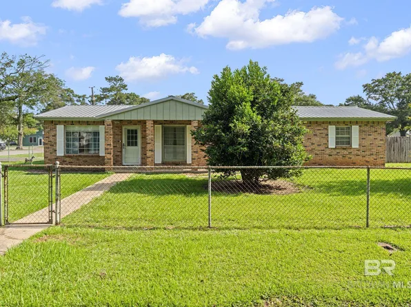 306 W Banyan St, Bay Minette, AL 36507