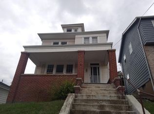 717 Elm St, Martins Ferry, OH 43935