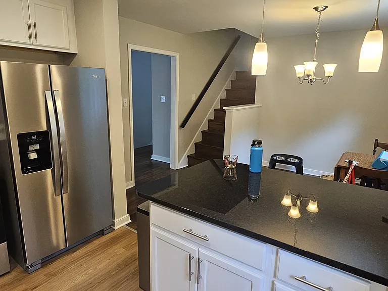 9204 Minna Dr — Photo 3
