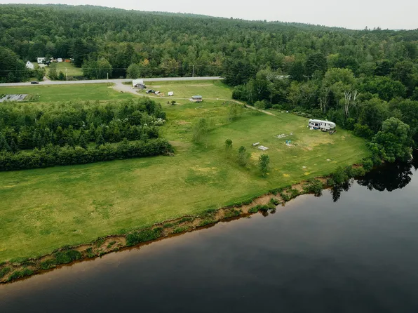 310 Skowhegan Road, Norridgewock, ME 04957
