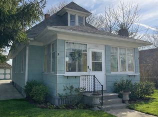 711 Bluff City Blvd, Elgin, IL