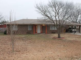 718 Grand Ave, Stuart, OK 74570