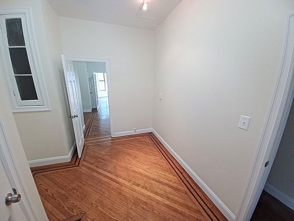 4th image of 151 7th Ave APT 1