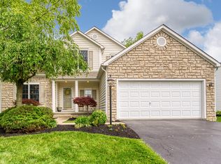7516 Fairfield Lakes Dr, Powell, OH