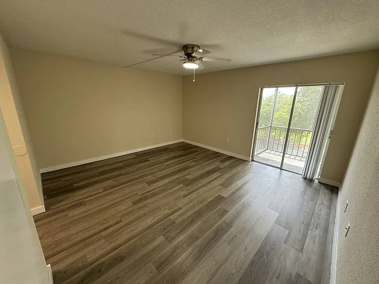 8481 Springtree Dr #303B — Photo 6