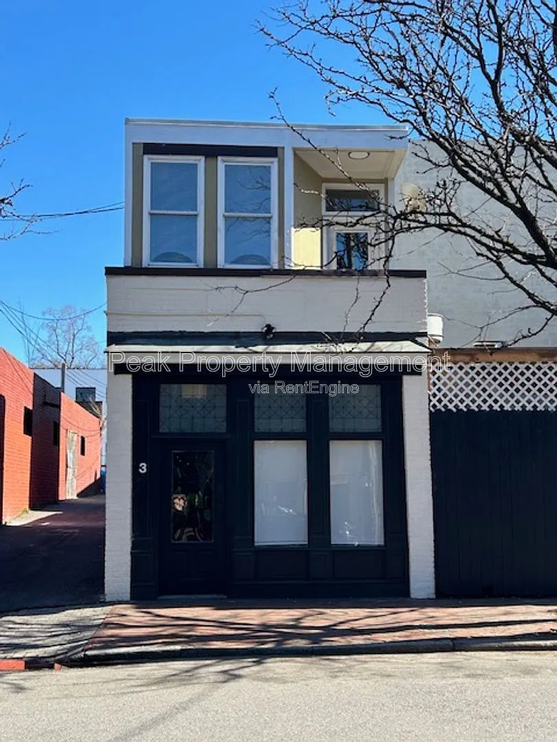 Building Photo - 3 N 18th St #B