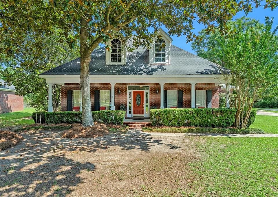 1st image of 3670 River Chase Ct