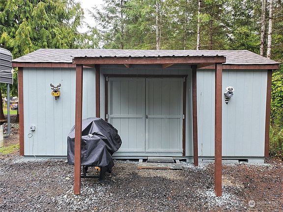 5th image of 93 W Kalaloch Lane