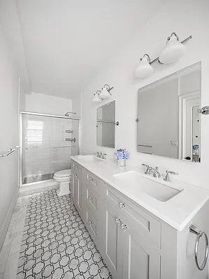 Sold by Compass | media 8