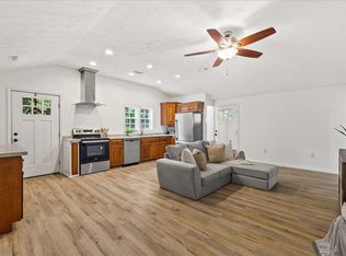 765 Union Church Rd, Churchville, VA 24421