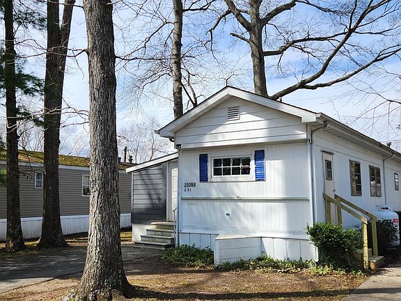 3rd image of 20068 Atlantic Ave