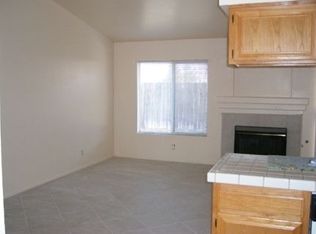 38928 Emerson Dr, Palmdale, CA 93551